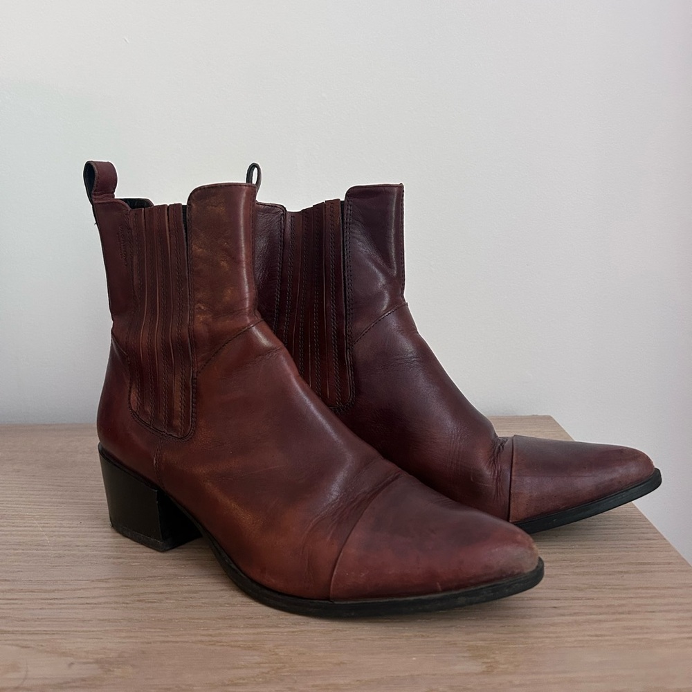 Vagabond Brown Leather Ankle Boots